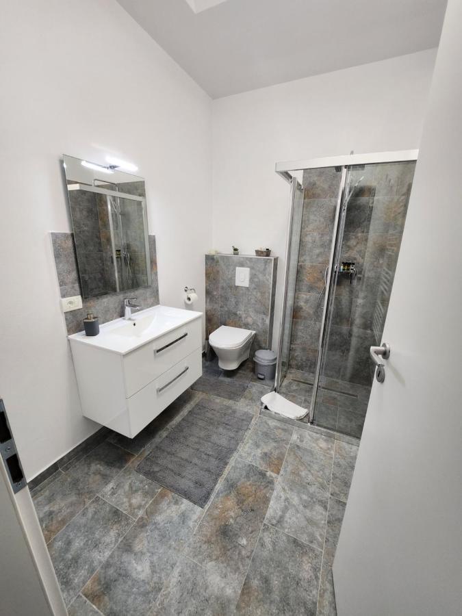 Armina'S Residence Dumbravita  Εξωτερικό φωτογραφία