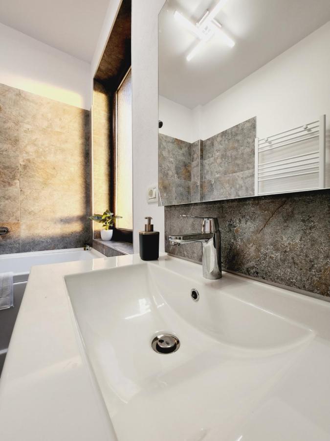 Armina'S Residence Dumbravita  Εξωτερικό φωτογραφία